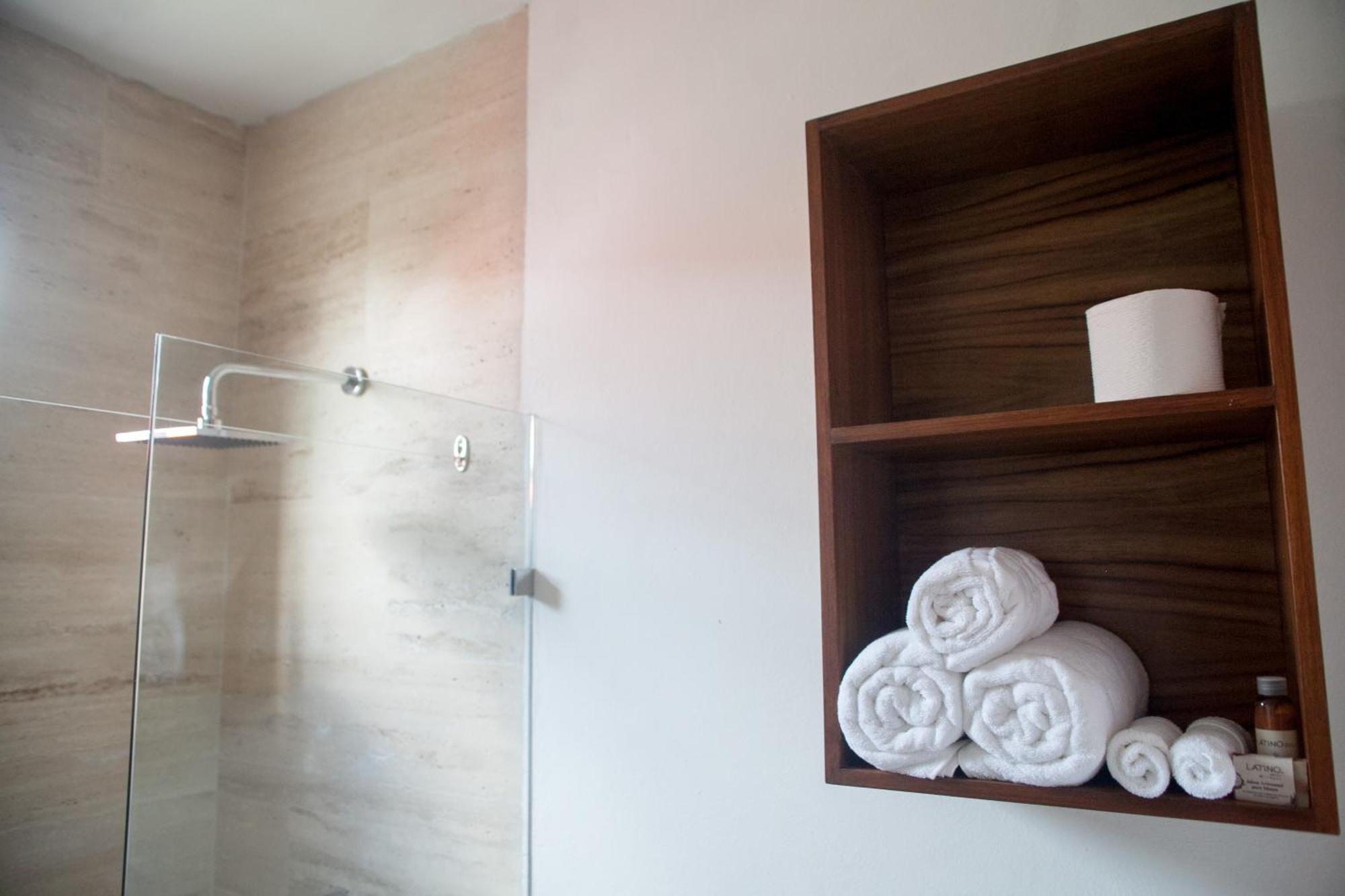 Latino Hotel Boutique Tulum Pueblo Buitenkant foto
